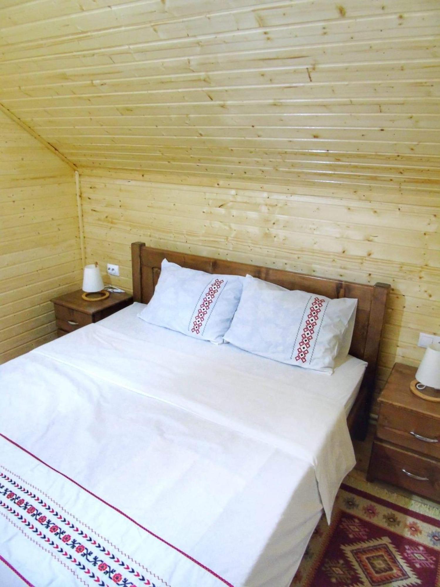 Cabana Dintre Munti Vidra  ภายนอก รูปภาพ